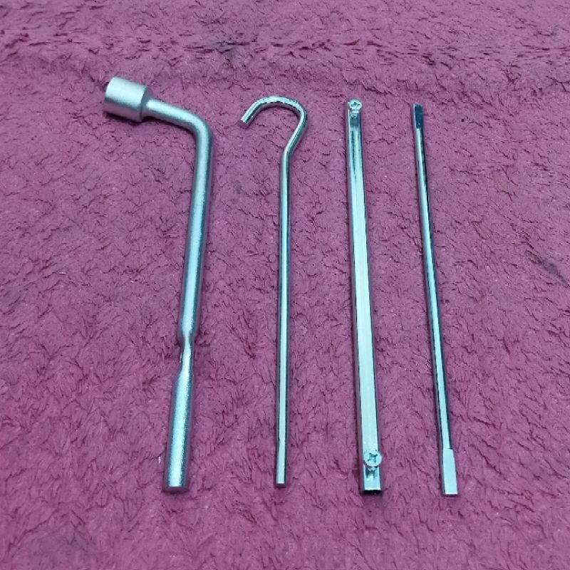 Paket Kunci Roda Mobil Ertiga Original ( kunci roda 19 mm &amp; Handle SET Putaran dongkrak)