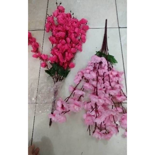 

Bunga sakura Imlek import 60cm