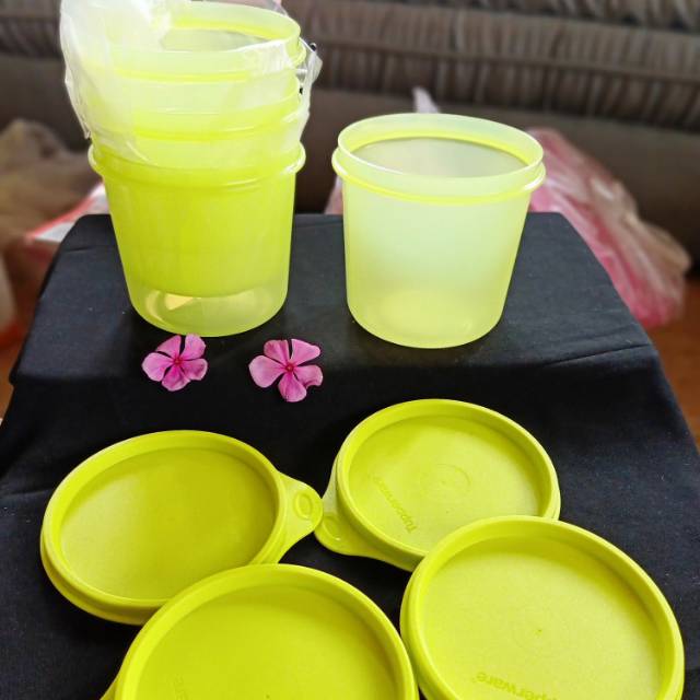 Compact high bowl