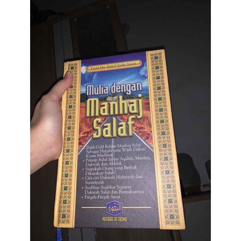 mulia dengan manhaj salaf preloved