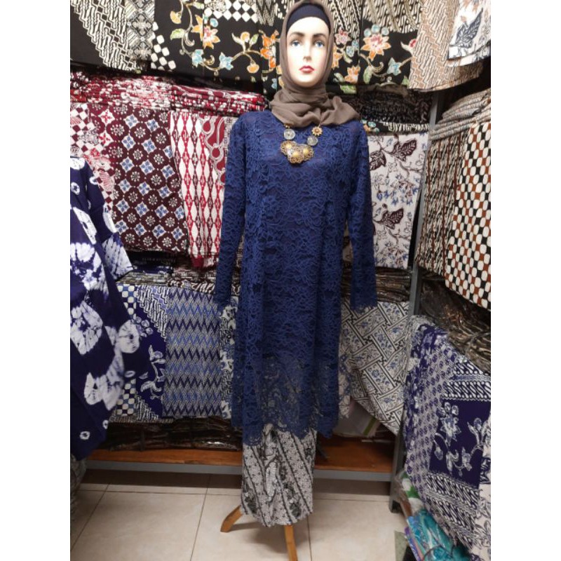 KEBAYA TUNIK BROKAT UKURAN M-XXXL LD 120 CM/KEBAYA BROKAT BAJU KURUNG /KEBAYA KURUNG/KEBAYA WISUDA