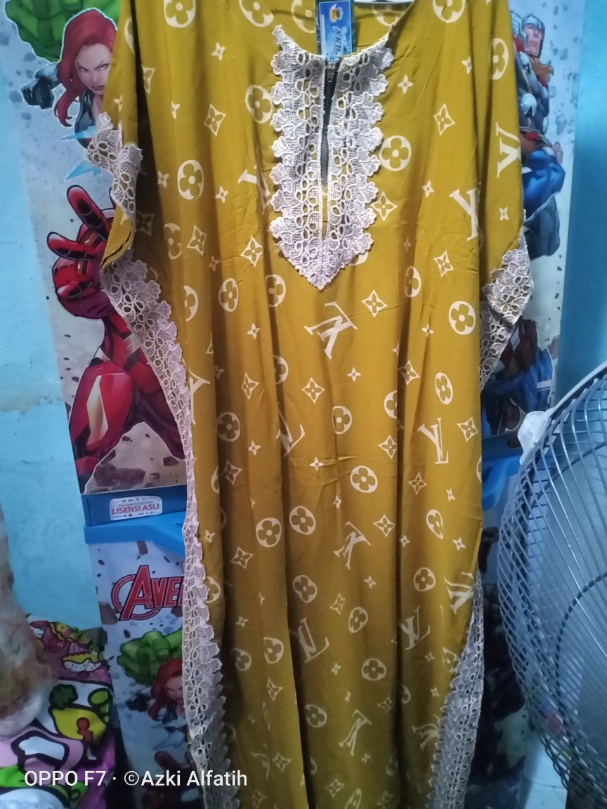 Dress Lowo Gewa