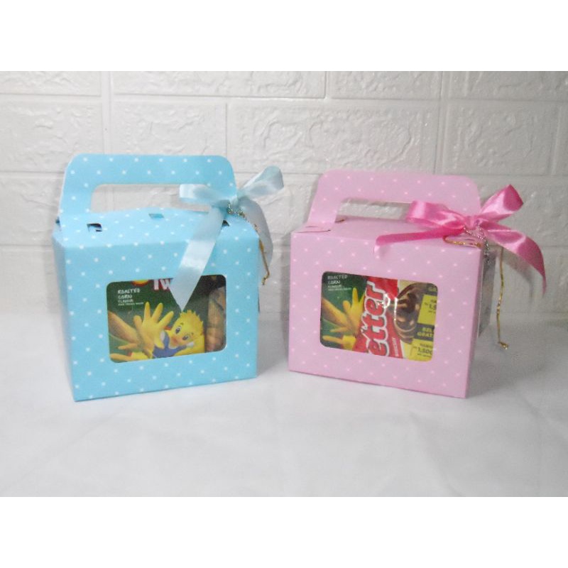 

BOX SNACK ULANG TAHUN ANAK + PITA HIAS.