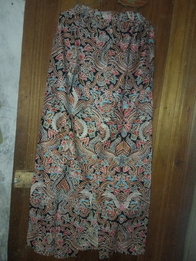 Maura Couple - Sania Ruffle Batik Couple Ori Ndoro Jowi Dnt Garansi Termurah Shopee - Kebaya Modern
