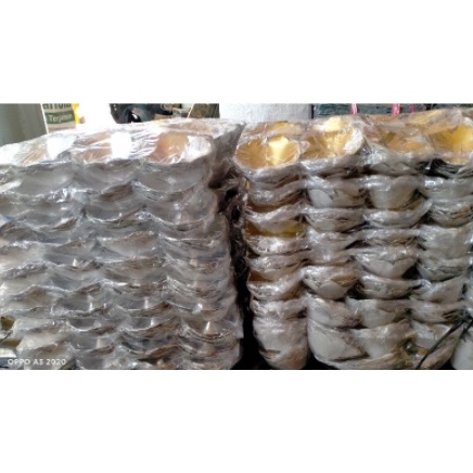

TERBAIK Sudi Tatakan Bikang klepon PER BUNGKUS