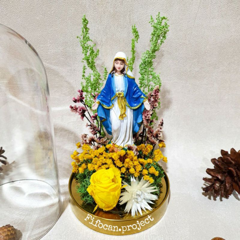 Bunda Maria Glass Dome FLower
