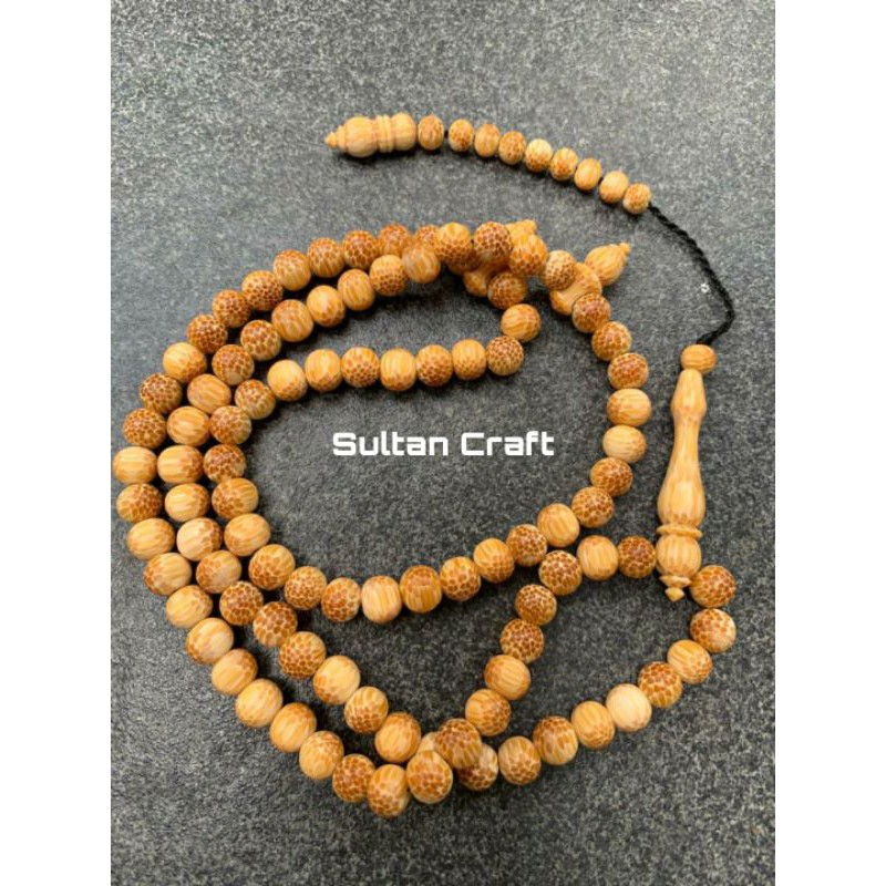 Tasbih Liwung macan putih./ Tasbih Kayu Gaib