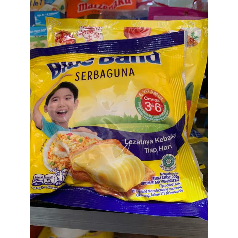 

blue band mentega 200gr