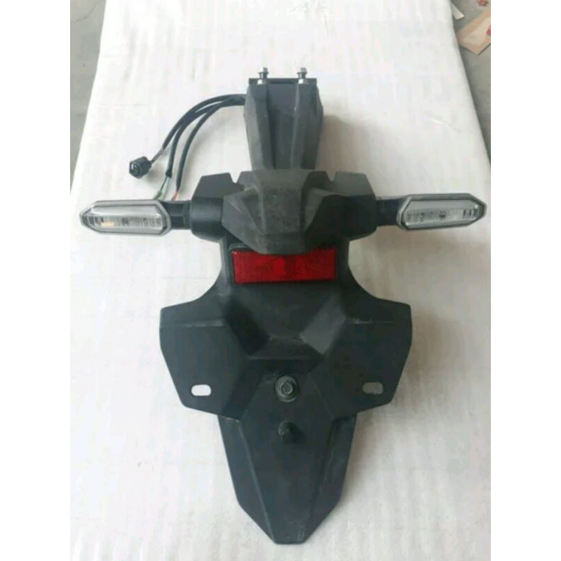 Spakbor Slebor Belakang Plus Lampu Sein Plat Nomer Lengkap Honda ALL New CBR150R CBR 150 R LED Facel