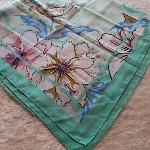 Umama Scarf