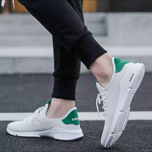 sepatu pria sneakers running fashion Ezzila Man