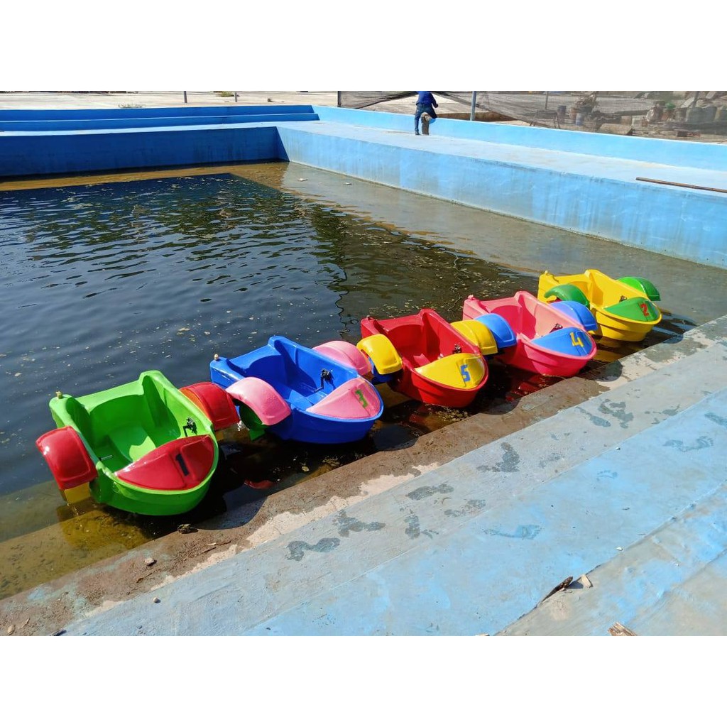 

Handboat