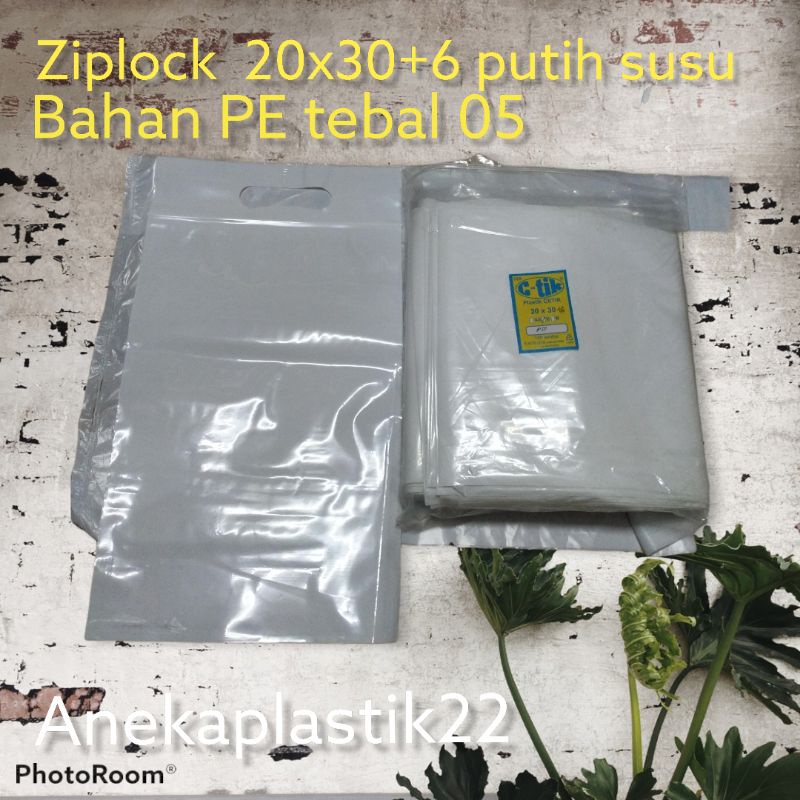plastik ziplock/klip obat 20x30+6 putih susu