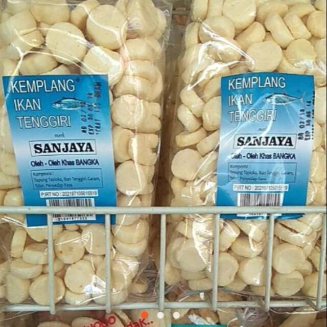 

Kemplang kancing ikan tenggiri