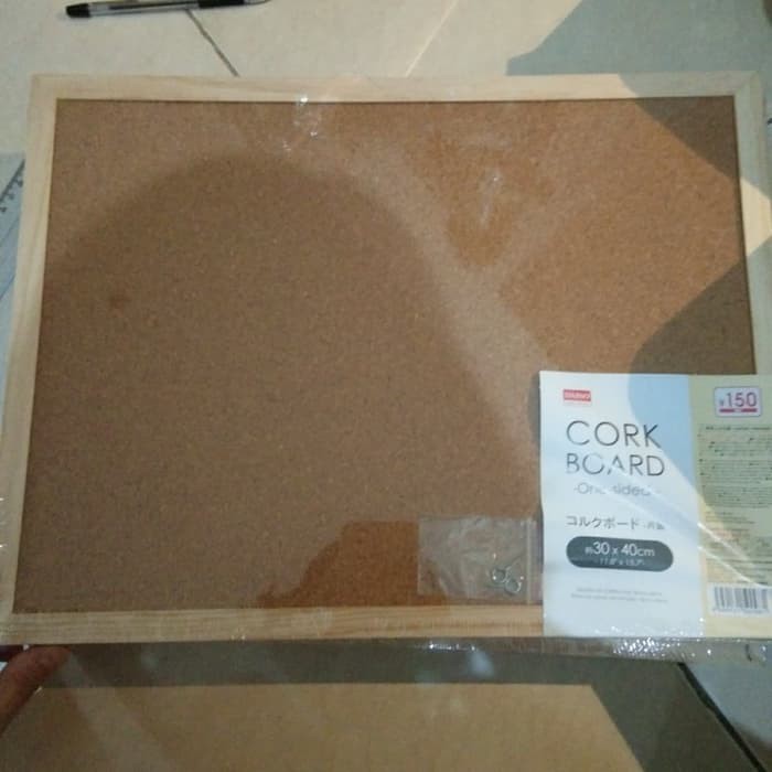 

NEW PRODUK CORK BOARD,PAPAN TUSUK PENGUMUMAN MIRIP VAGGIS,30X40CM,PAPAN MEMO