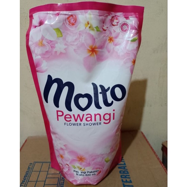 Molto Pewangi 780ml