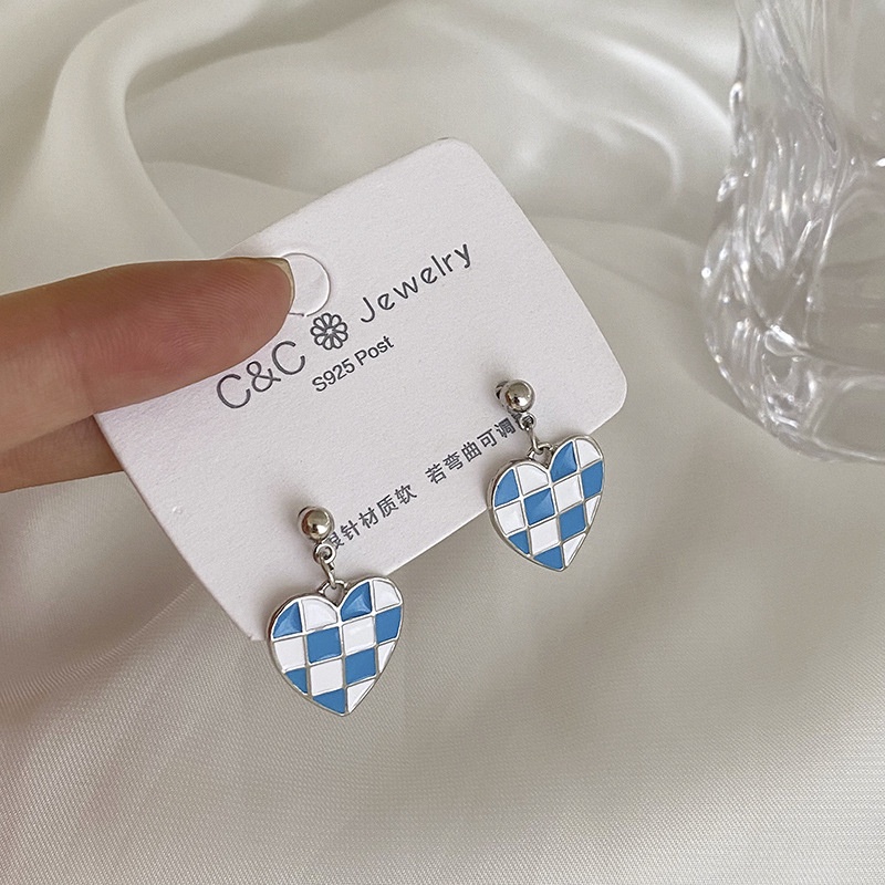 Korean Women Alloy Checkerboard Heart Stud Earrings