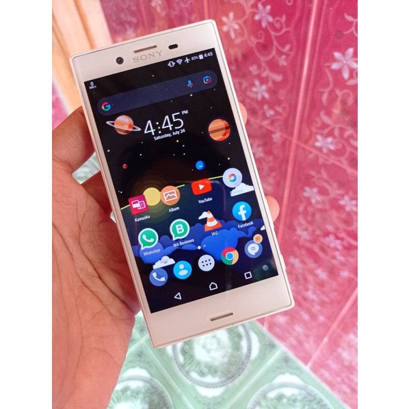 Sony Xperia X Compact Docomo Mulus Minus Dikit