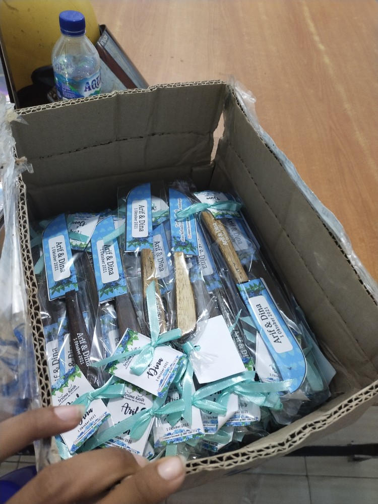 Isi 50bj Souvenir Pisau Dapur