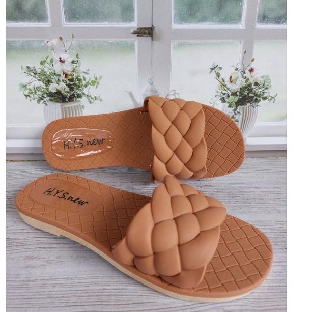 Sendal karet wanita slop kepang, Sandal jelly perempuanmodel slop kepang,nyaman "BY. 422551"