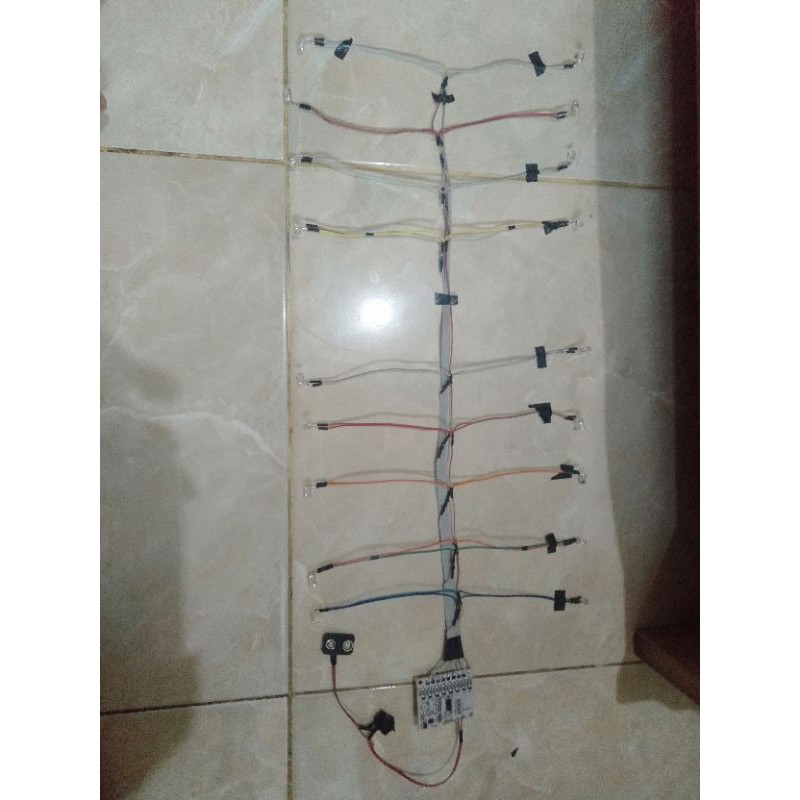 lampu kanal miniatur truk