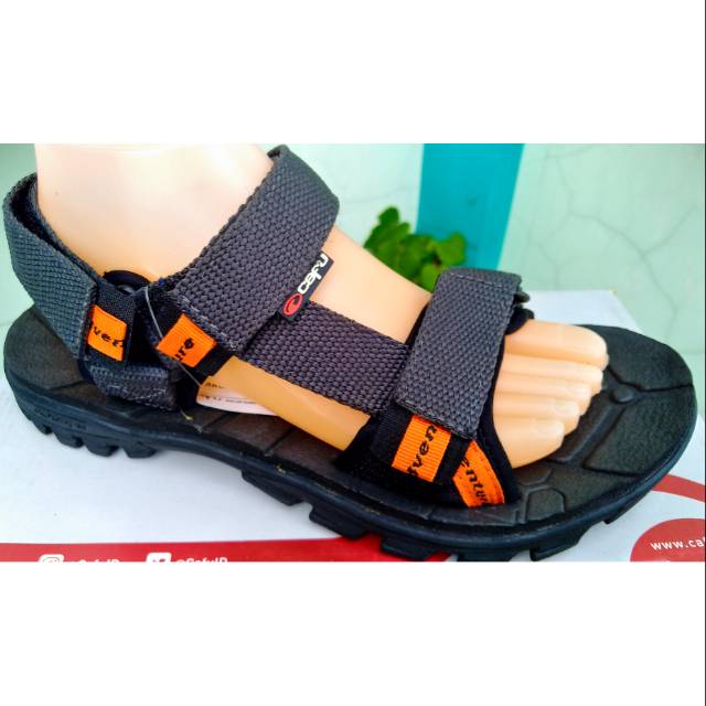 35 Sandal Calbi Premium, Paling Top