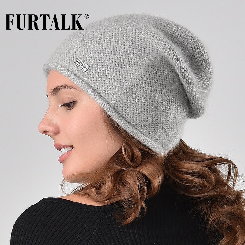 winter caps and hats