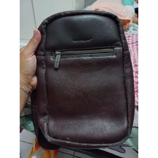 preloved tas pria hush puppies