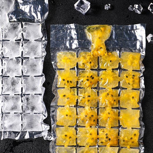 Cetakan Es Batu Plastik Anti Pecah / Ice Pack / Tempat Es Batu- yosinogawa