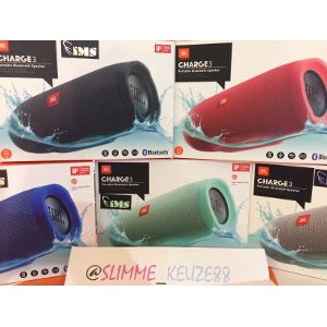 JBL Charge 3 - Speaker Bluetooth Waterproof dengan Kapasitas Baterai 6000mAh