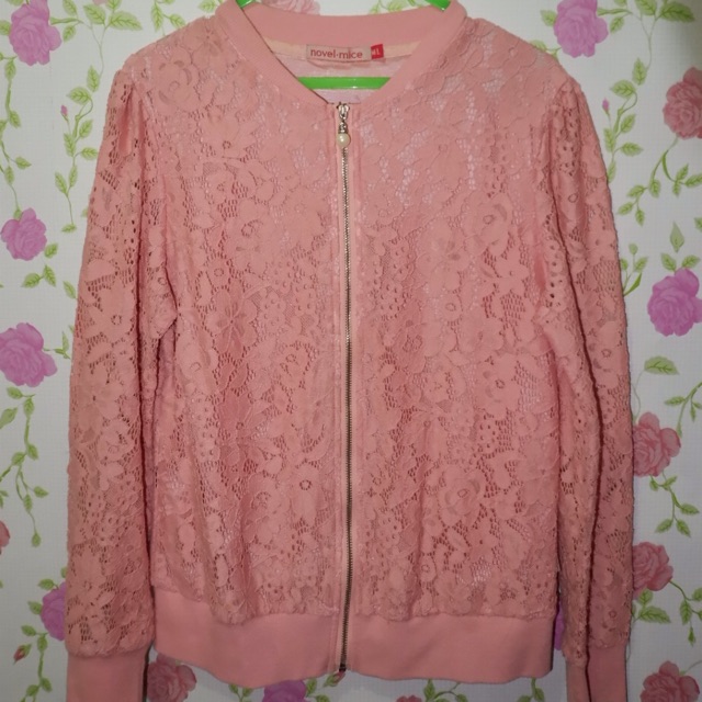 Preloved NOVEL.MICE - Jaket Brokat Pink / jaket murah / jaket second hand / jaket formal
