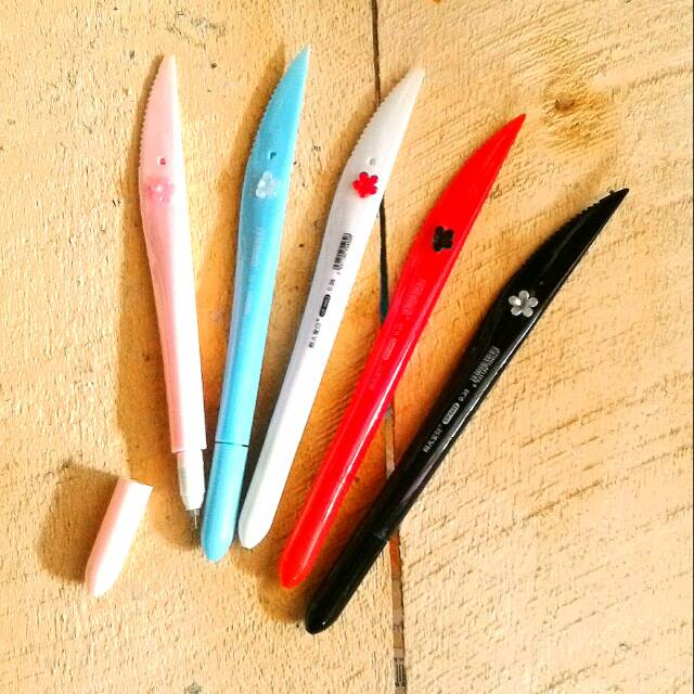 

Pulpen gel pisau cantik