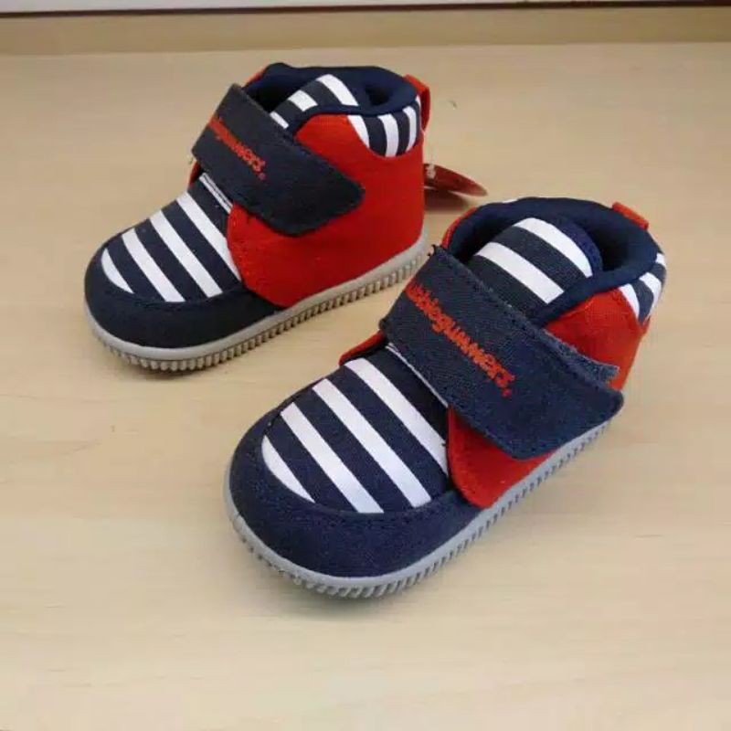 Sepatu Bayi Laki laki Bata Bubble gummers Model Terbaru Awet dan Nyaman