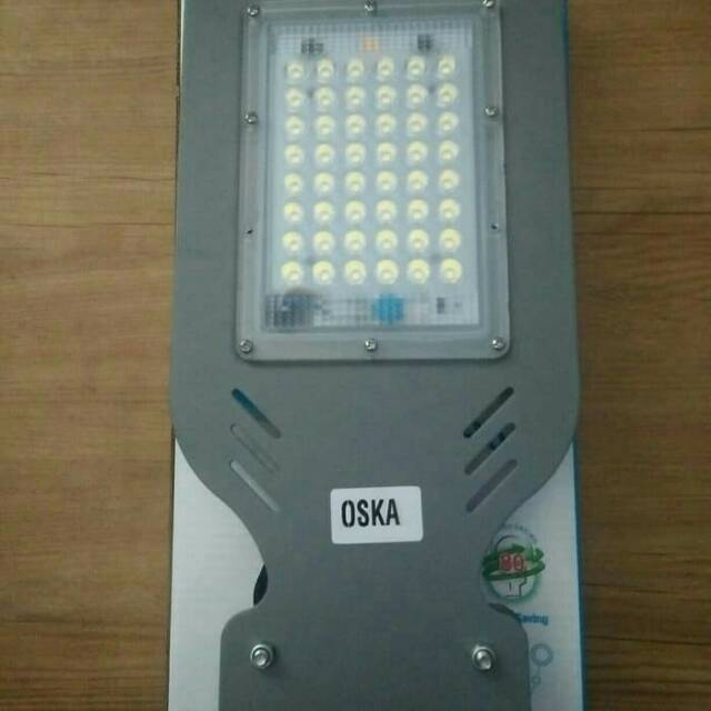 Kap Lampu Jalan / PJU LED (Street Lamp LED)