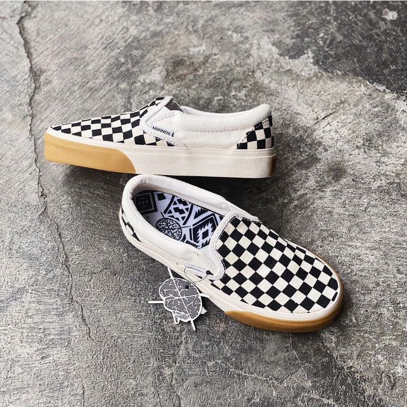 Nobrands Footwear / SLIP ON CATUR