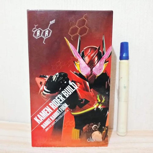 mainan figure shf kamen rider build rabbit rabbit form tinggi sekitar
