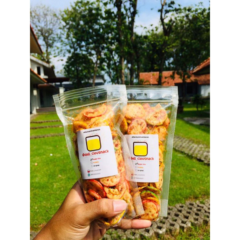 

Kerupuk Bumbu Pecel