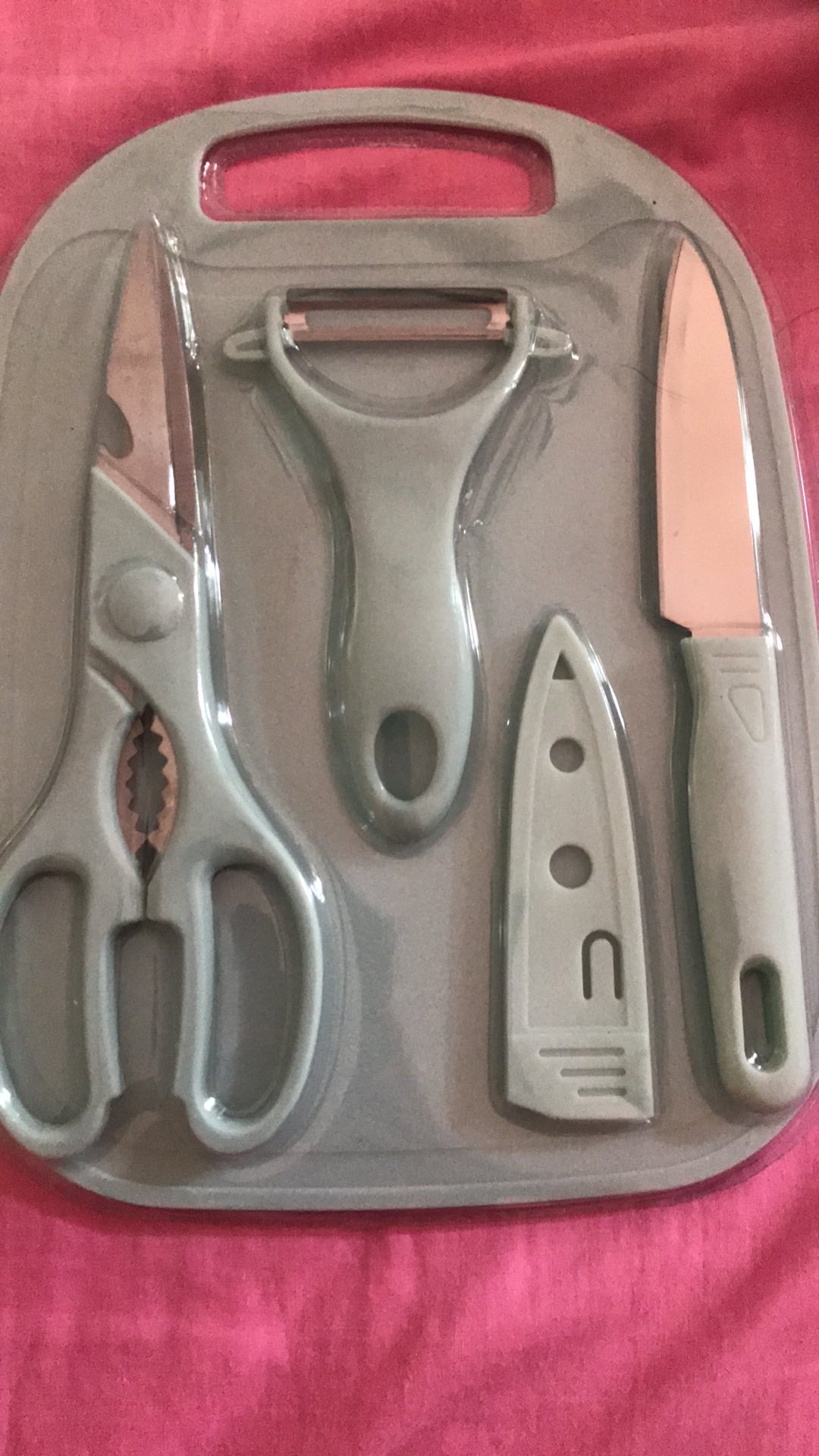 Talenan Set 4set Gunting , Pisau , Pisau Kupas