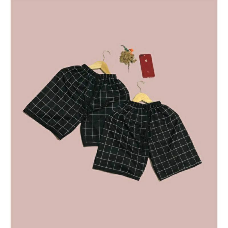 Celana Tartan Pendek Pria Wanita Dewasa