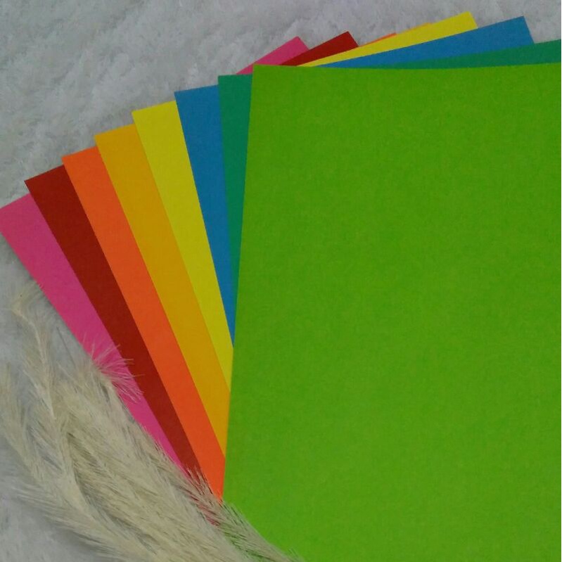 

Buy 1 get 1 free lembar Kertas Cover Sampul Jilid Kliping Makalah warna warni tebal kaku