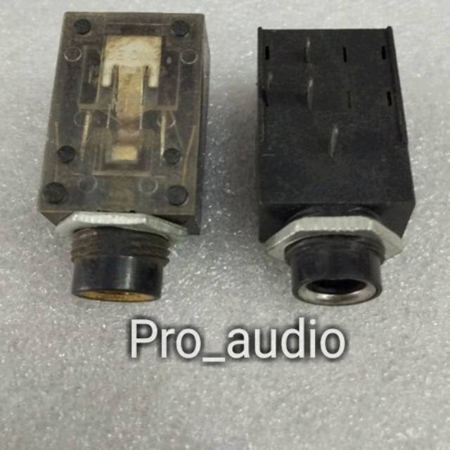 Soket Akai mono kotak - Soket Akai segi