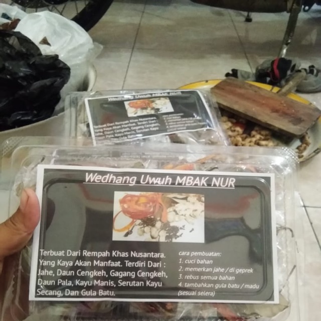 

Wedang uwuh