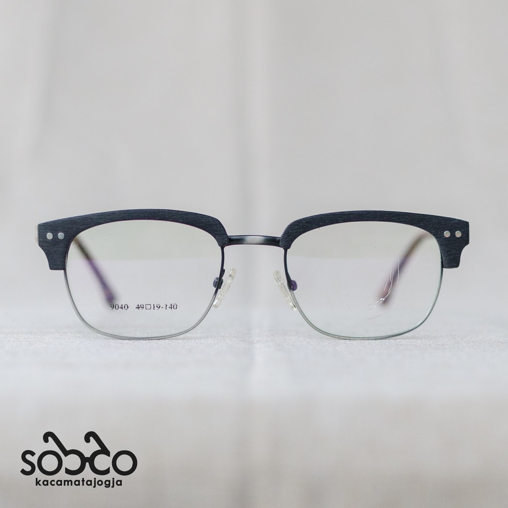 Kacamata Clubmaster Bercorak Kayu -Banawati 02-