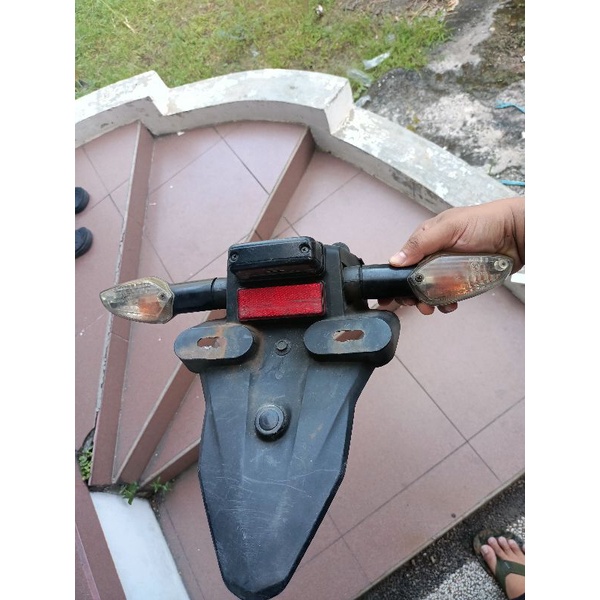 slebor belakang CBR 150R Tahun 2015 K45