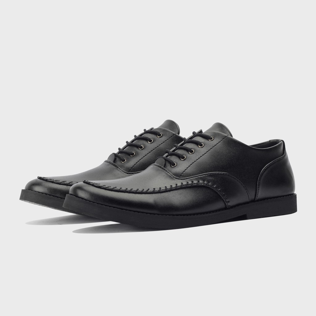 BOLTON BLACK ORIGINAL x GIANT FLAMES Sepatu Formal Ful Hitam Tali Pria Pantofel Kerja Kantor Dinas Resmi Guru Kantoran Pesta Undangan Wedding Kondangan Nikah Wisuda Kuliah Oxford Semi Kulit Premium Footwear Big Size Jumbo Ukuran Besar 44 45 Keren Terbaru