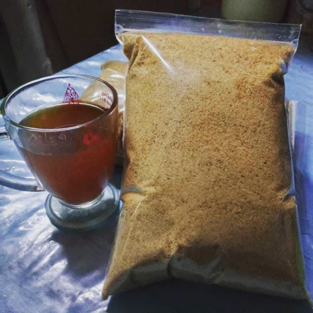 

Jahe merah + gula aren
