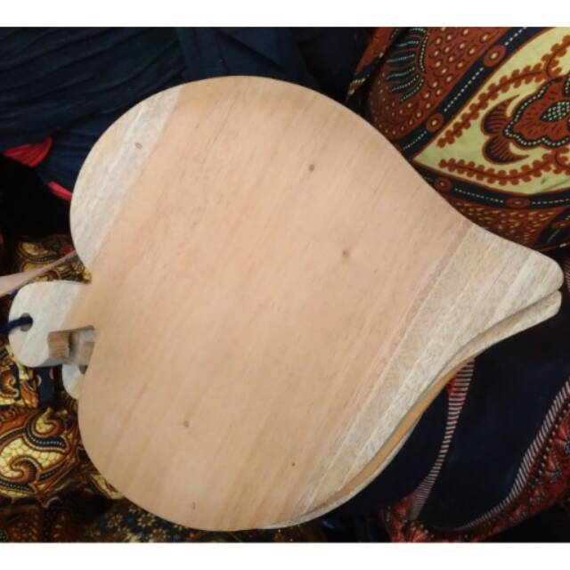 TERMURAH! Telenan Besar Bentuk Hati Love Ukuran 20 cm Bahan Kayu - Souvenir Jogja Unik