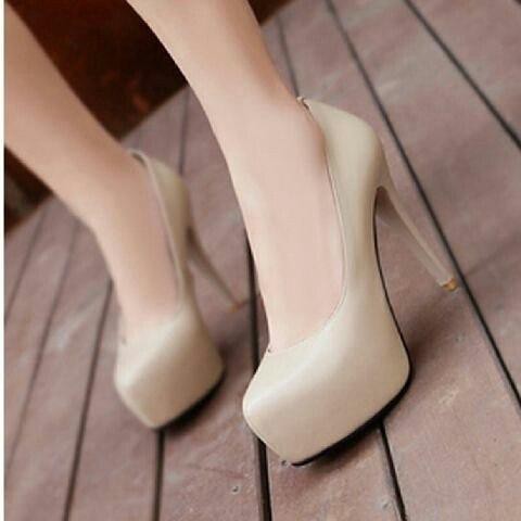 HEELS Cream (tinggi heeel 12cm)