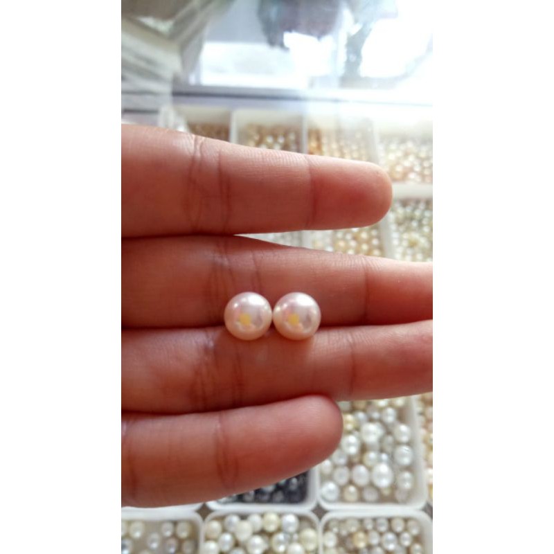 Butiran mutiara air laut lombok asli grade A bersertifikat