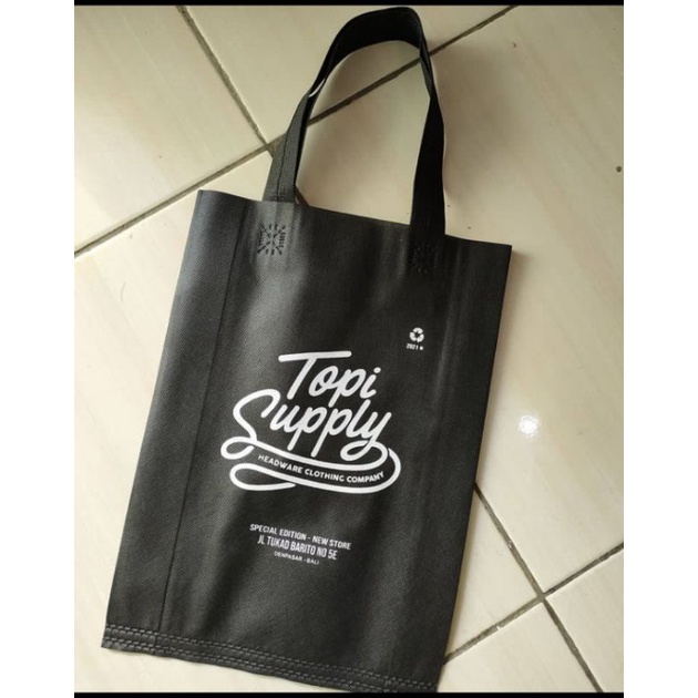 

tas spunbond serbaguna 12 pcs (1 lusin)